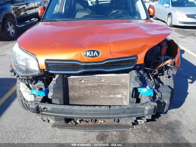 KIA SOUL + 2018 KNDJP3A5XJ7553694 Image 18
