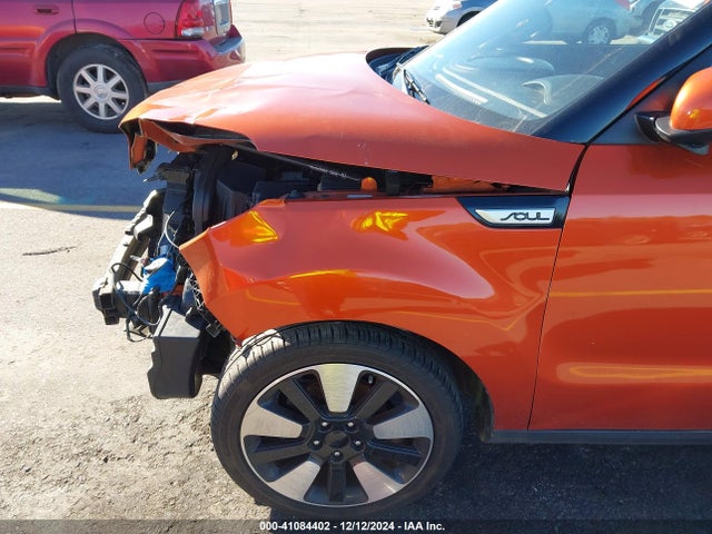 KIA SOUL + 2018 KNDJP3A5XJ7553694 Image 20