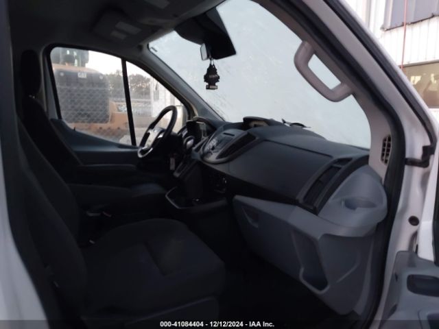 1FTYE1YM3GKA50164 Ford Transit-150