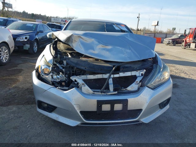 1N4AL3APXJC120581 Nissan Altima 2.5 Sl