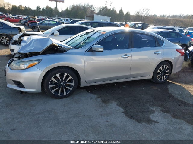1N4AL3APXJC120581 Nissan Altima 2.5 Sl