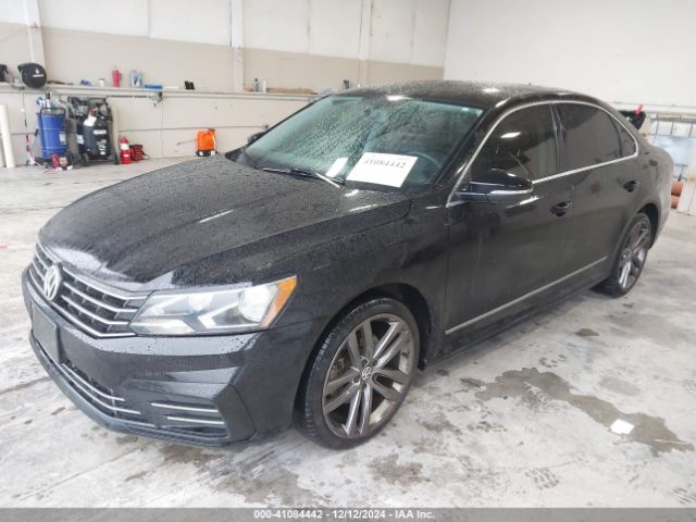 1VWAT7A3XGC051329 Volkswagen Passat 1.8t R-line