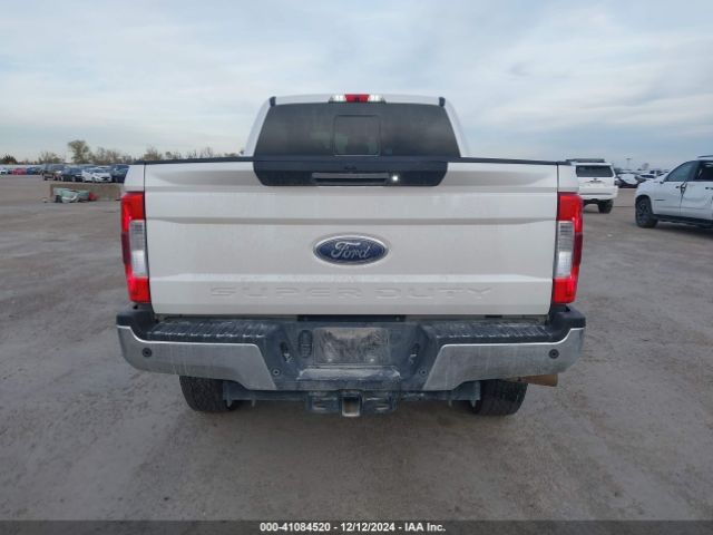 1FT7W2BT5KEE52967 Ford F-250 Lariat