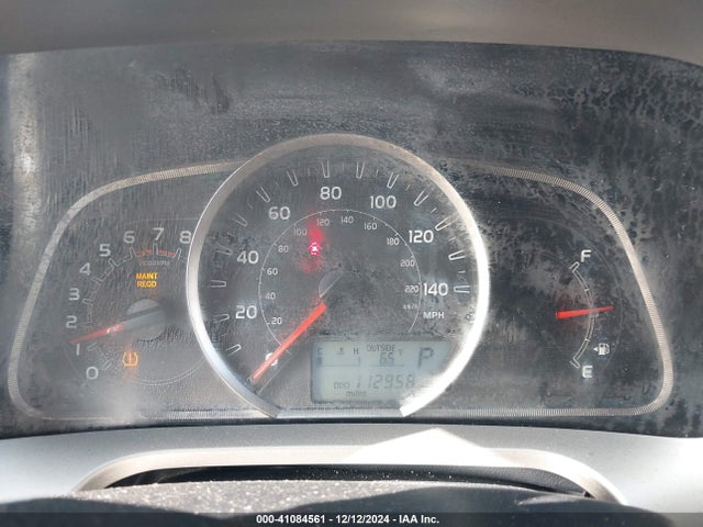 Toyota RAV4 LE 2015 JTMZFREV9FJ059727 Image 7