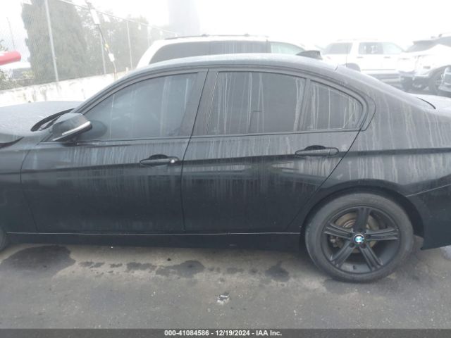 WBA3B1C53EP680704 BMW 320i