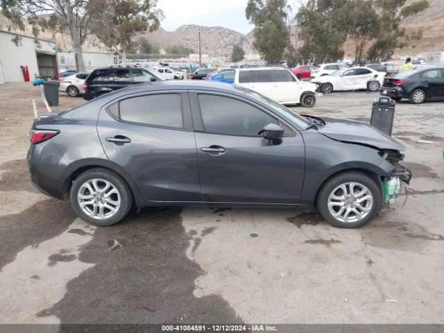 3MYDLBZV1GY124881 Scion IA