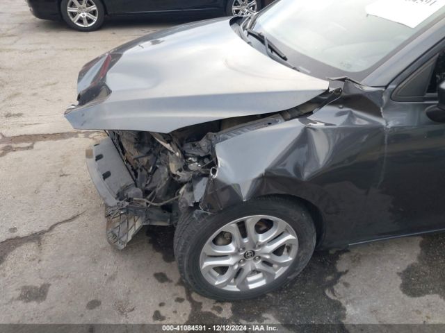 3MYDLBZV1GY124881 Scion IA