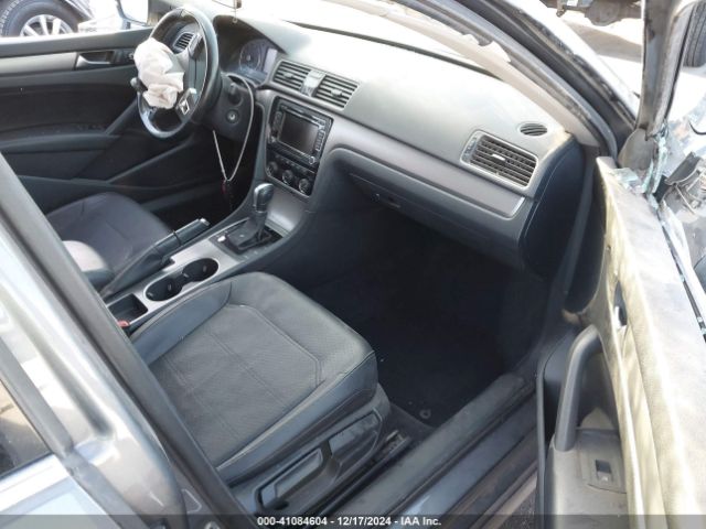 1VWBS7A39FC016237 Volkswagen Passat 1.8t Se