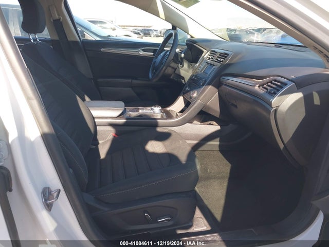 Ford FUSION SE 2018 3FA6P0H78JR249533 Image 5