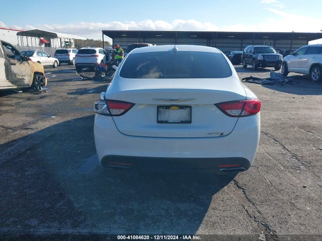Chrysler 200 S 2015 1C3CCCBB9FN566341 Image 17