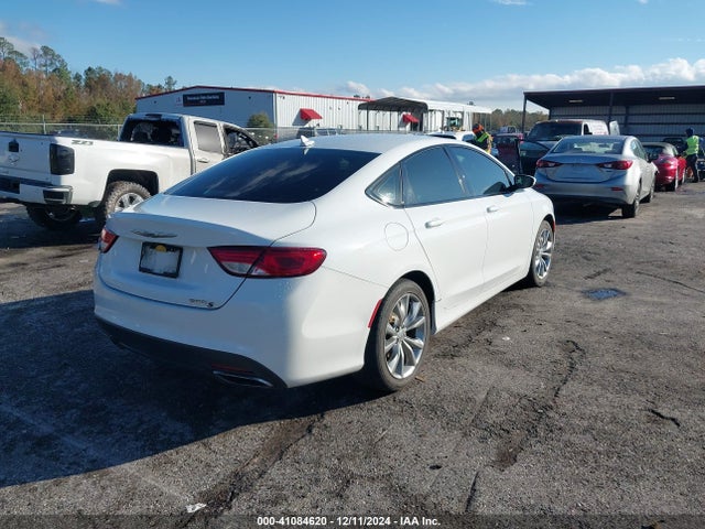 Chrysler 200 S 2015 1C3CCCBB9FN566341 Image 4