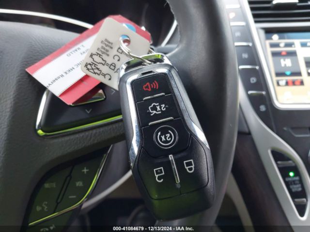 2LMPJ8LP2HBL17792 Lincoln Mkx Reserve