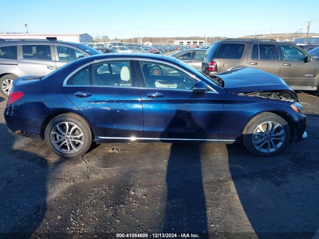 WDDWF4KB9JR418669 Mercedes-Benz C 300 4matic