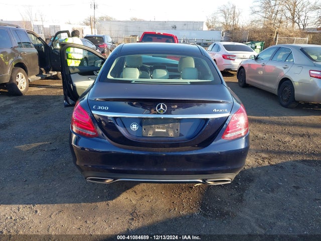 WDDWF4KB9JR418669 Mercedes-Benz C 300 4matic
