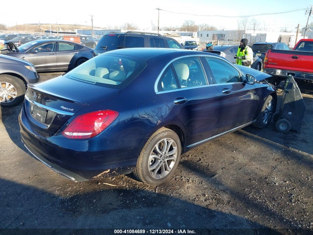WDDWF4KB9JR418669 Mercedes-Benz C 300 4matic