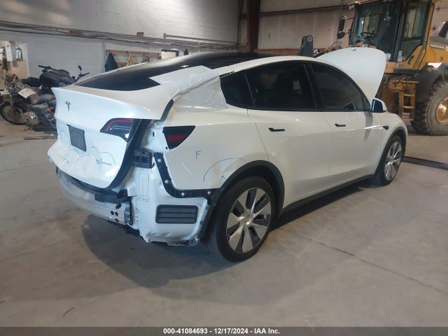 2023 TESLA MODEL Y 7SAYGDEEXPF921229 Photo 3