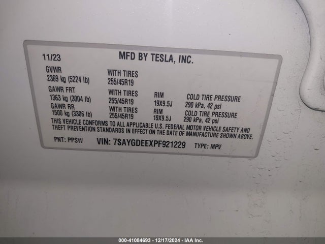 2023 TESLA MODEL Y 7SAYGDEEXPF921229 Photo 8