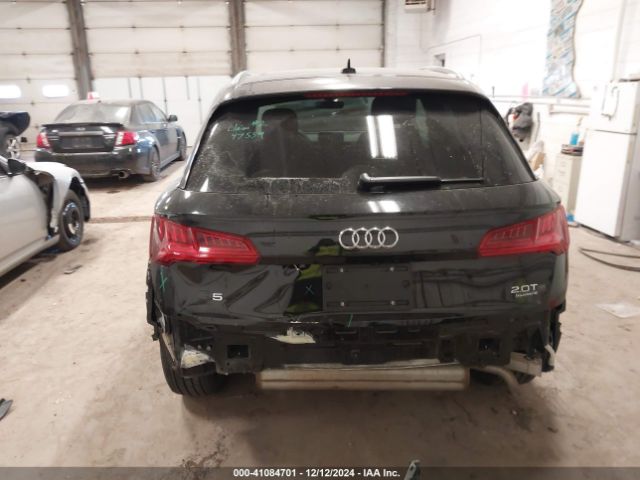 WA1BNAFY1J2205873 Audi Q5 2.0t Premium/2.0t Tech Premium