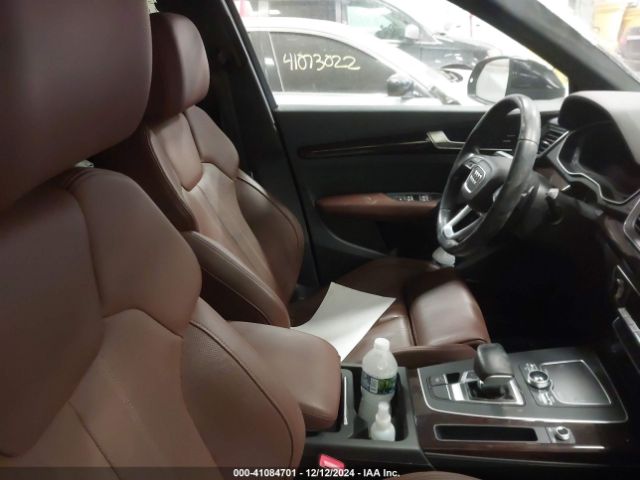 WA1BNAFY1J2205873 Audi Q5 2.0t Premium/2.0t Tech Premium