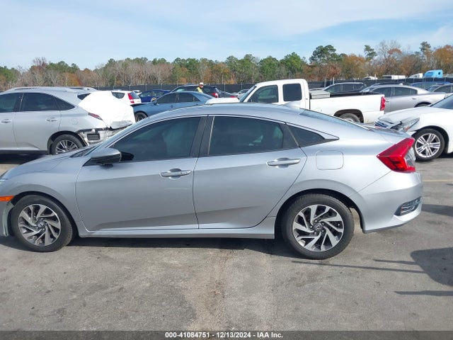 Honda CIVIC EX 2017 19XFC2F79HE016802 Image 14