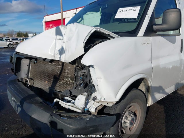 1GTW7AF71N1188724 GMC Savana Cargo Rwd 2500 Regular Wheelbase Work Van