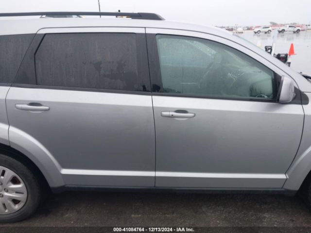 3C4PDCBB2KT816104 Dodge JOURNEY SE