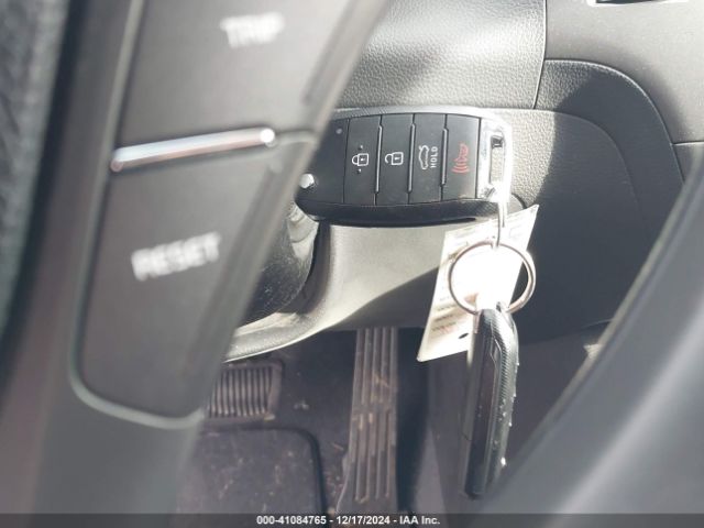 3KPFK4A70HE133576 KIA FORTE LX