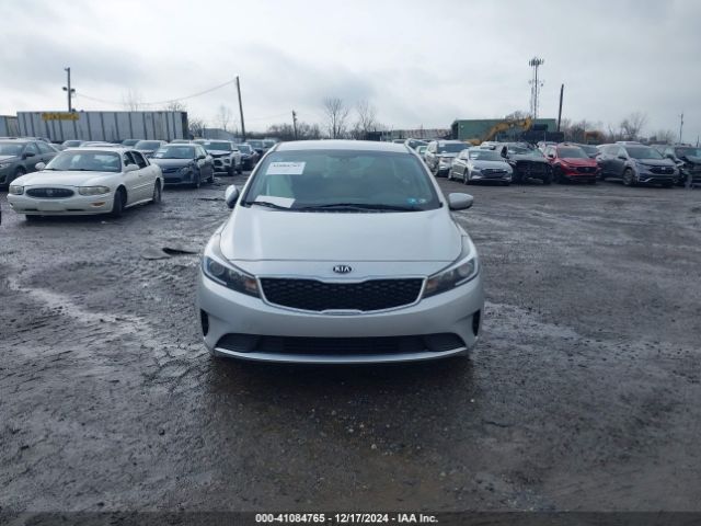 3KPFK4A70HE133576 KIA FORTE LX