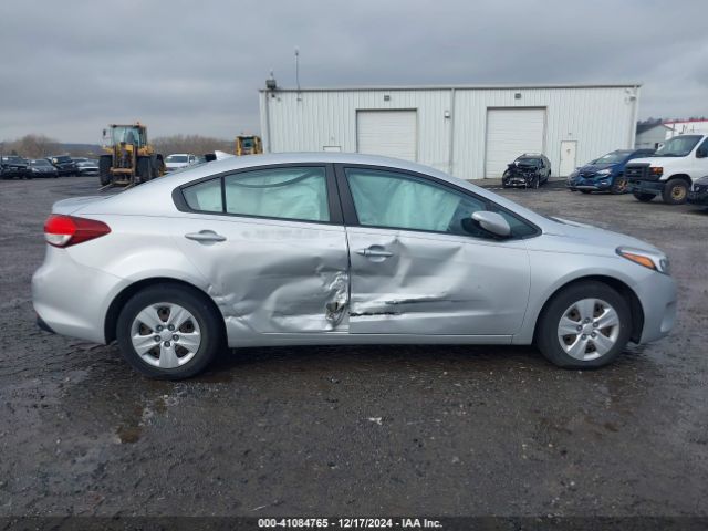 3KPFK4A70HE133576 KIA FORTE LX