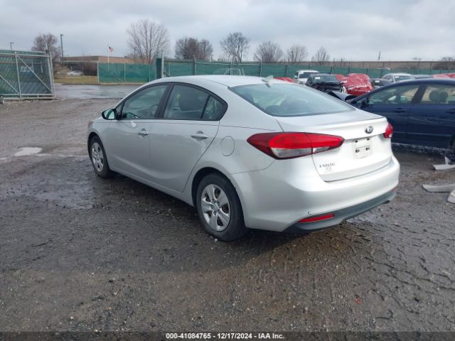 3KPFK4A70HE133576 KIA FORTE LX