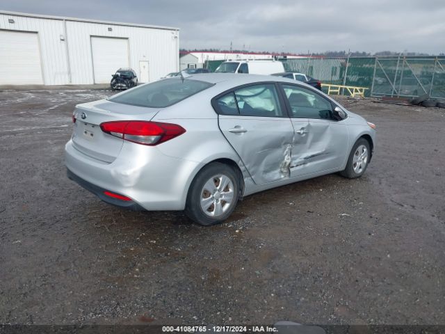 3KPFK4A70HE133576 KIA FORTE LX