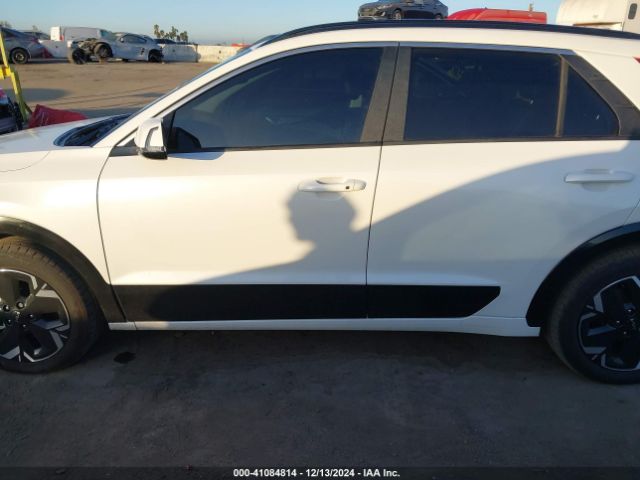 KNDCR3L15R5096085 KIA Niro Ev Wind