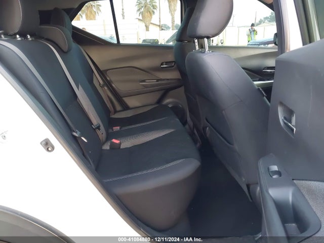 Nissan KICKS SV 2019 3N1CP5CU3KL535935 Image 8