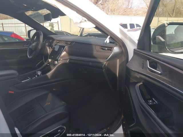 1C4RJKDG5N8526513 Jeep Grand Cherokee L Overland 4x4