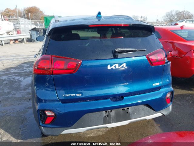 KNDCB3LC4N5535146 KIA NIRO LX