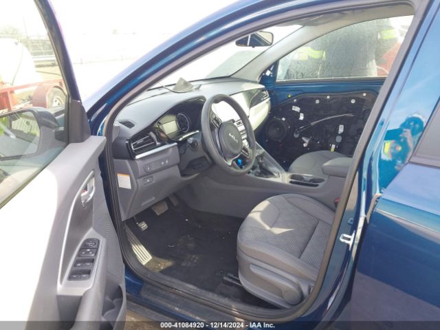 KNDCB3LC4N5535146 KIA NIRO LX