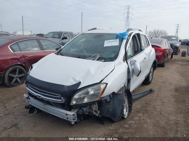 Chevrolet Trax Lt 2016 3GNCJLSB3GL176894 Image 2