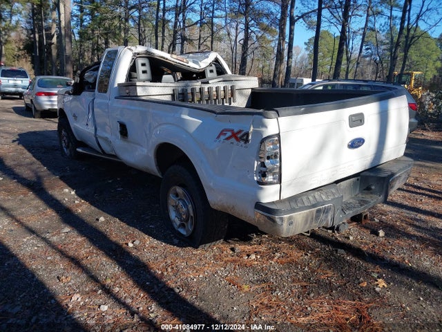 Ford F-250 Xlt 2015 1FT7X2BT2FED37097 Image 3