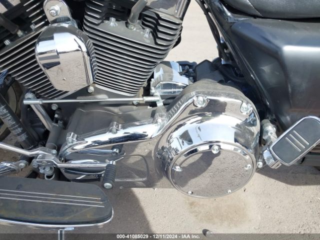 2015 HARLEY-DAVIDSON FLTRX 1HD1KHM18FB695291 Photo 8