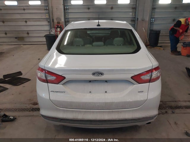 1FA6P0H73F5110615 Ford FUSION SE