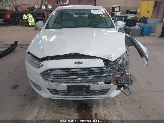 1FA6P0H73F5110615 Ford FUSION SE
