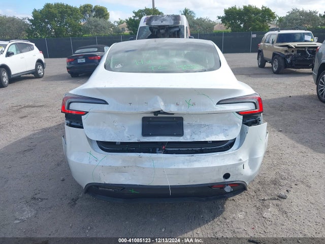 2024 TESLA MODEL 3 5YJ3E1EA8RF743915 Photo 5