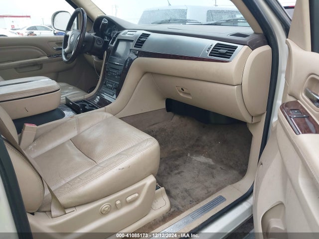 2011 CADILLAC ESCALADE 1GYS4CEFXBR160388 Photo 4