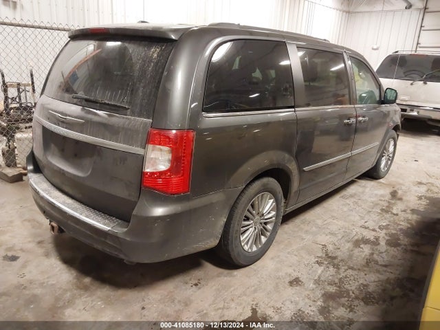 2C4RC1CG2GR150303 Chrysler Town & Country Touring-l Anniversary Edition