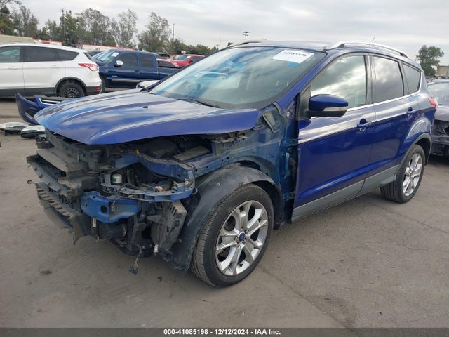 Ford Escape Titanium 2016 1FMCU0J98GUA21871 Image 2