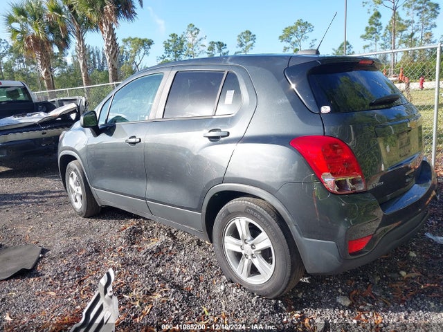 Chevrolet TRAX LS 2019 3GNCJKSB7KL220804 Image 3