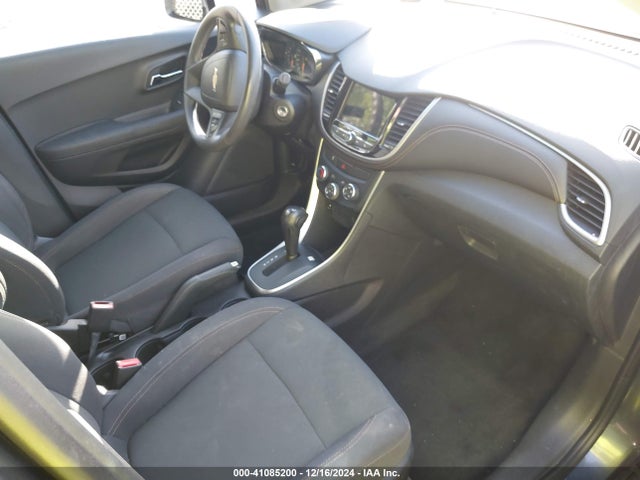 Chevrolet TRAX LS 2019 3GNCJKSB7KL220804 Image 5