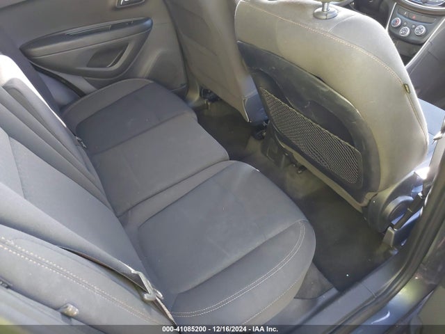 Chevrolet TRAX LS 2019 3GNCJKSB7KL220804 Image 8