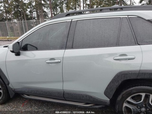 2T3J1RFV3KW018967 Toyota Rav4 Adventure