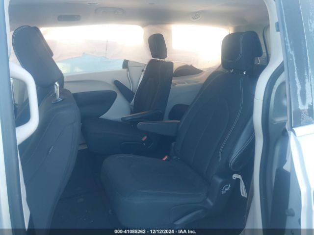 2C4RC1CG1PR520592 Chrysler Voyager Lx